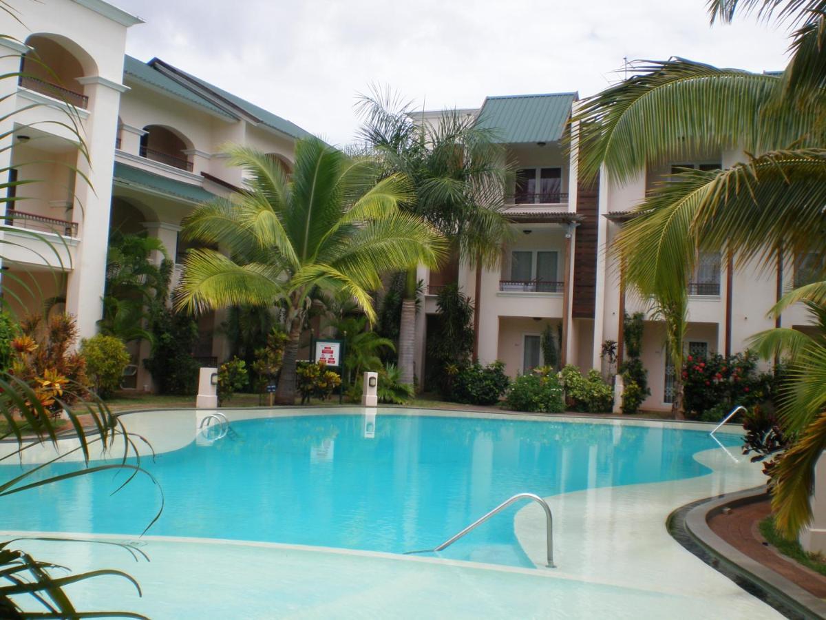 Best Holiday Beach Apartment Flic en Flac Exterior photo
