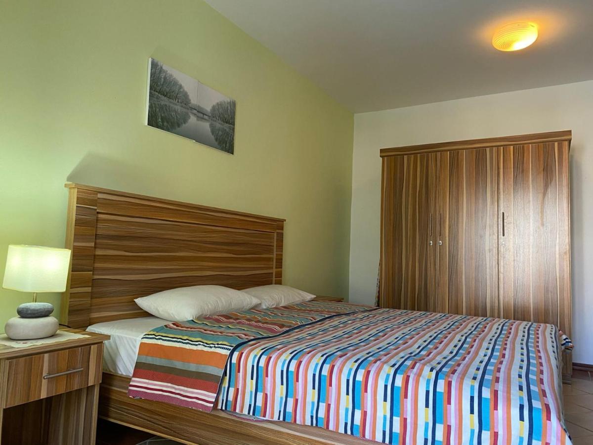 Best Holiday Beach Apartment Flic en Flac Exterior photo